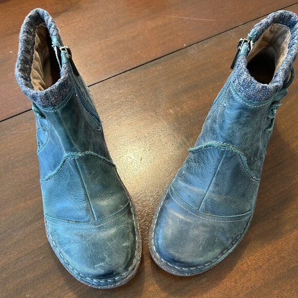 aetrex Cammie Cork Arch Support Sweater Boot: Teal W39 - Picture 2 of 6